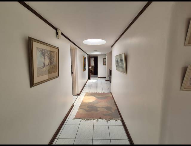 3 BEDROOM HOUSE FOR SALE IN VANDERBIJLPARK SE 3